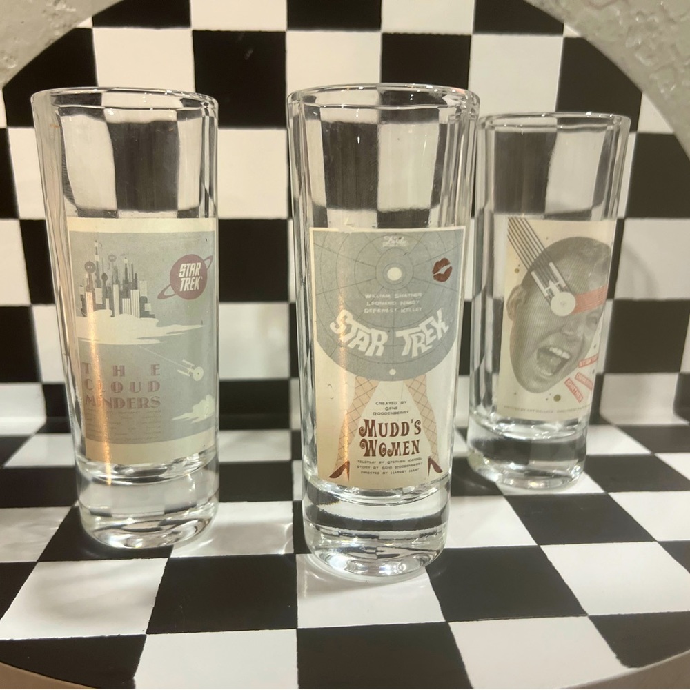 vintage star trek shot glasses